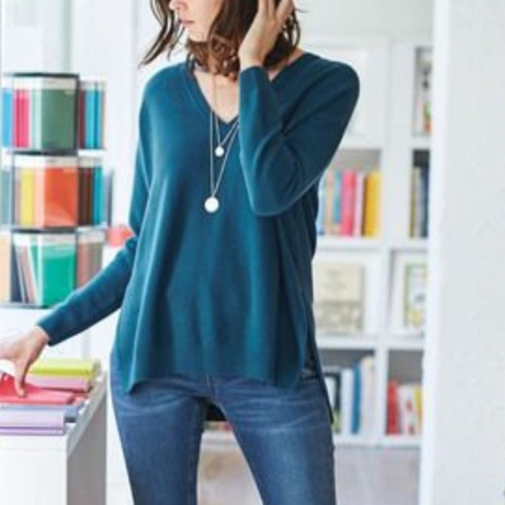 Boden V-Neck Textured Sweater
